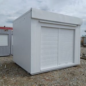 Contenedor Comercial 300×350 Con Persianas Frontales Divididas + Puerta Trasera