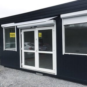 Contenedor Comercial 29,4 m² – Espacio Modular, Aislado y Llave en Mano