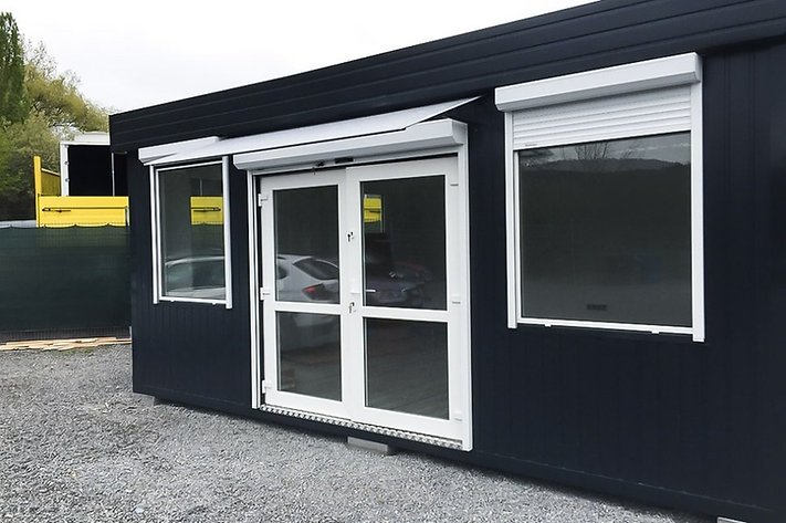 Contenedor Comercial 29,4 m² – Espacio Modular, Aislado y Llave en Mano