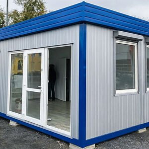 Contenedor Comercial 29,4 m² – Espacio de Venta Modular, Aislado y Llave en Mano