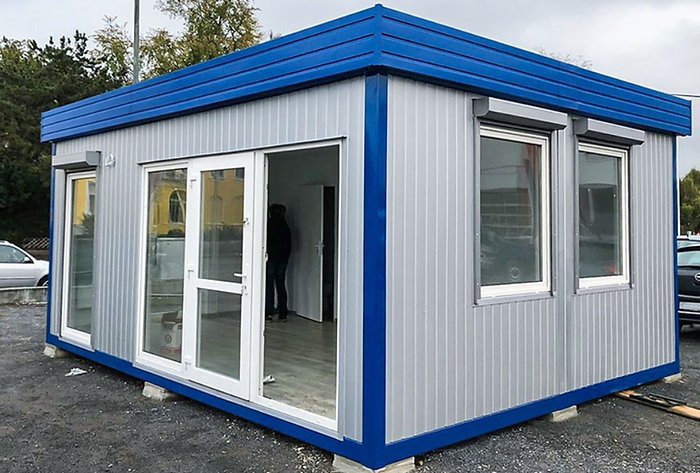 Contenedor Comercial 29,4 m² – Espacio de Venta Modular, Aislado y Llave en Mano